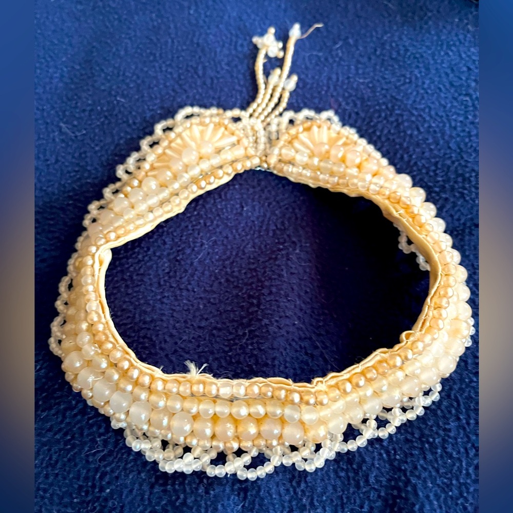 Gorgeous antique pearl choker made in Japan (12 inches).